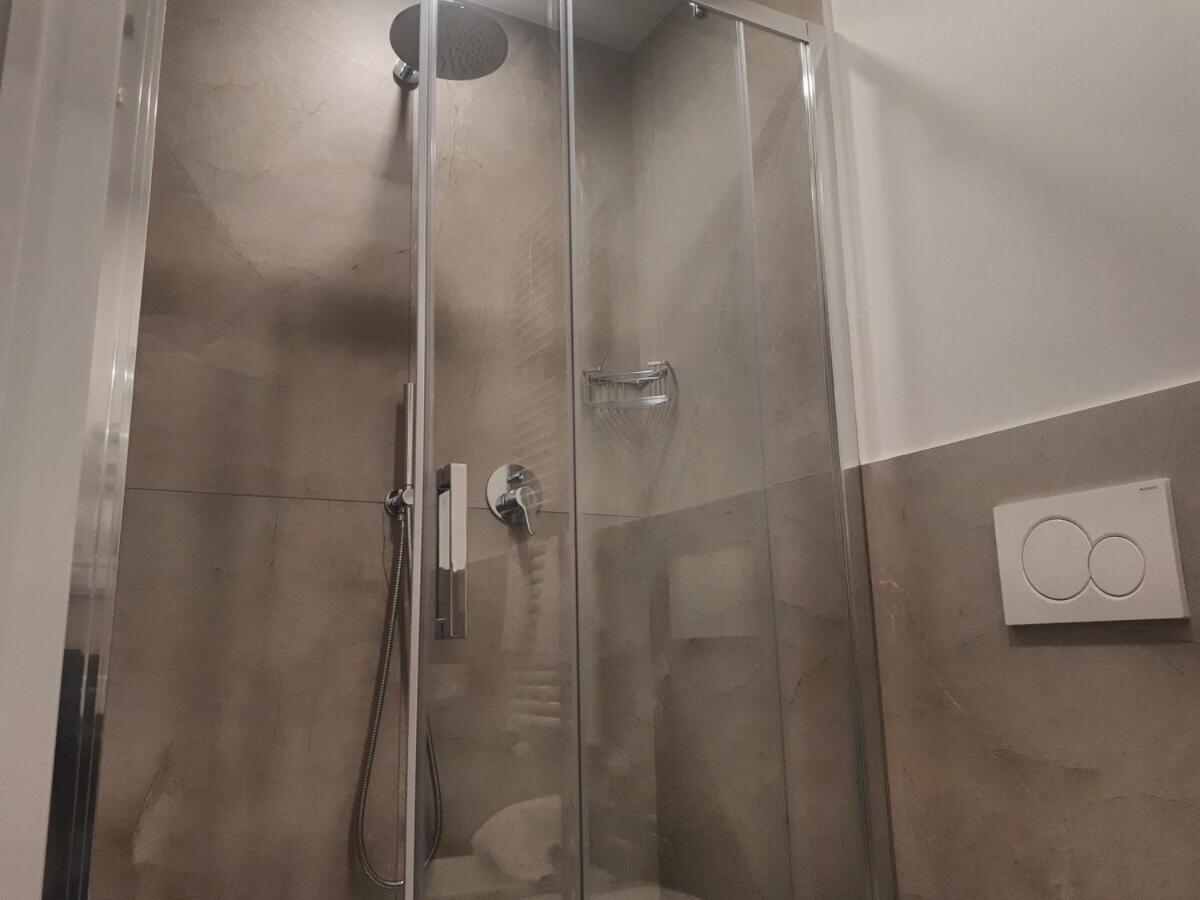Smart Apartment Sei Chiese - Twa Bologna Ruang foto