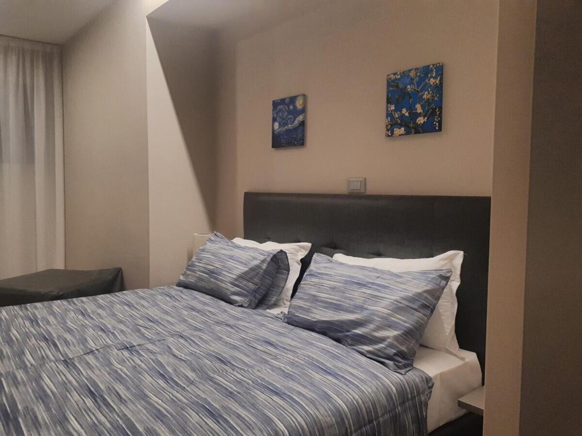 Smart Apartment Sei Chiese - Twa Bologna Ruang foto